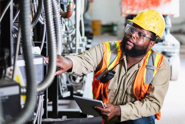 Best Industrial Electrical Services  in Cedar Falls, IA